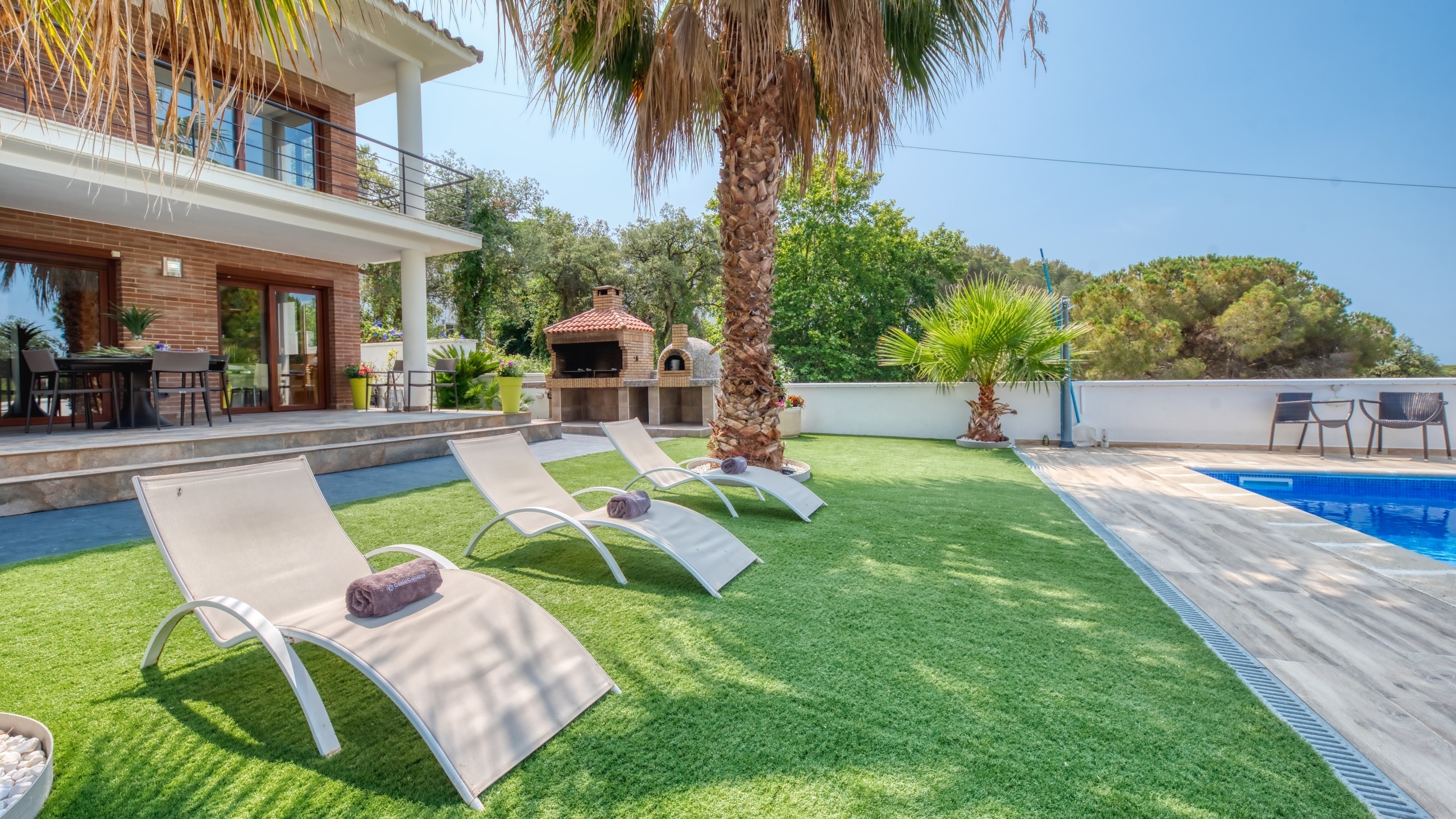 Ferienvilla Costa Brava Spanien - Villa Marcella - Sonnenliegen