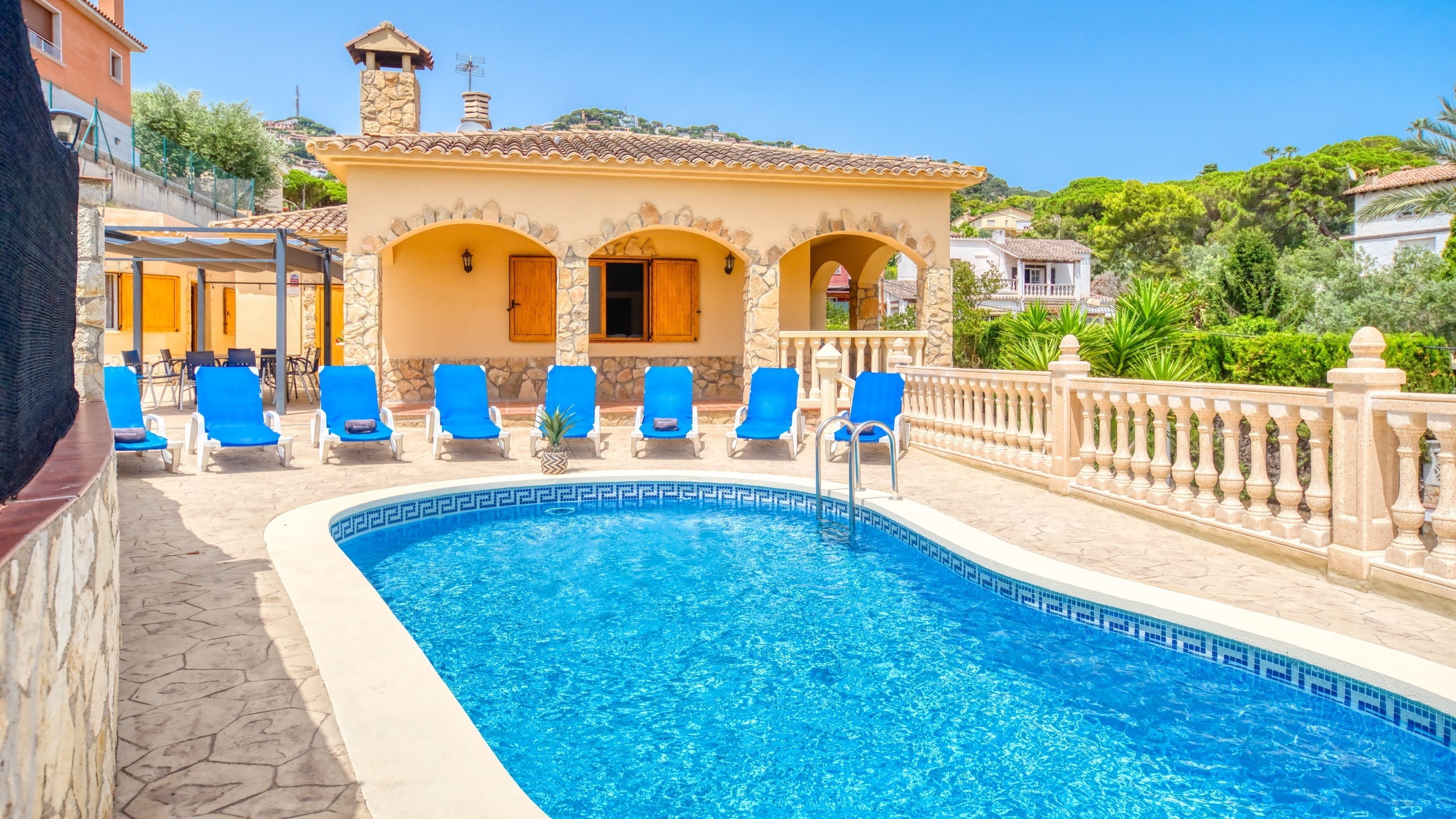 Ferienvilla Costa Brava Spanien - Villa Sarai - Schwimmbad