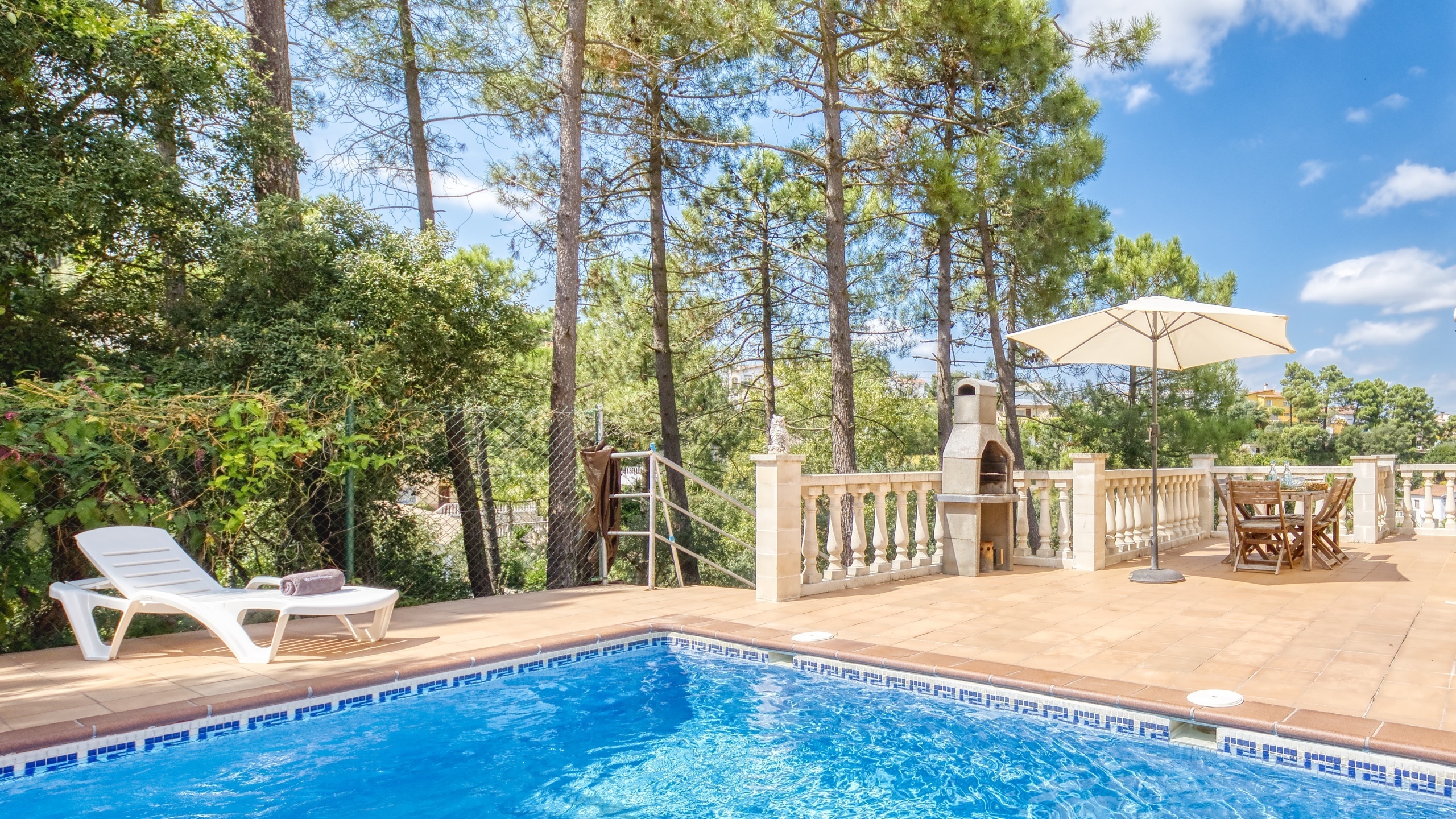 Ferienhäuser Costa Brava Spanien - Villa Esmee - Schwimmbad