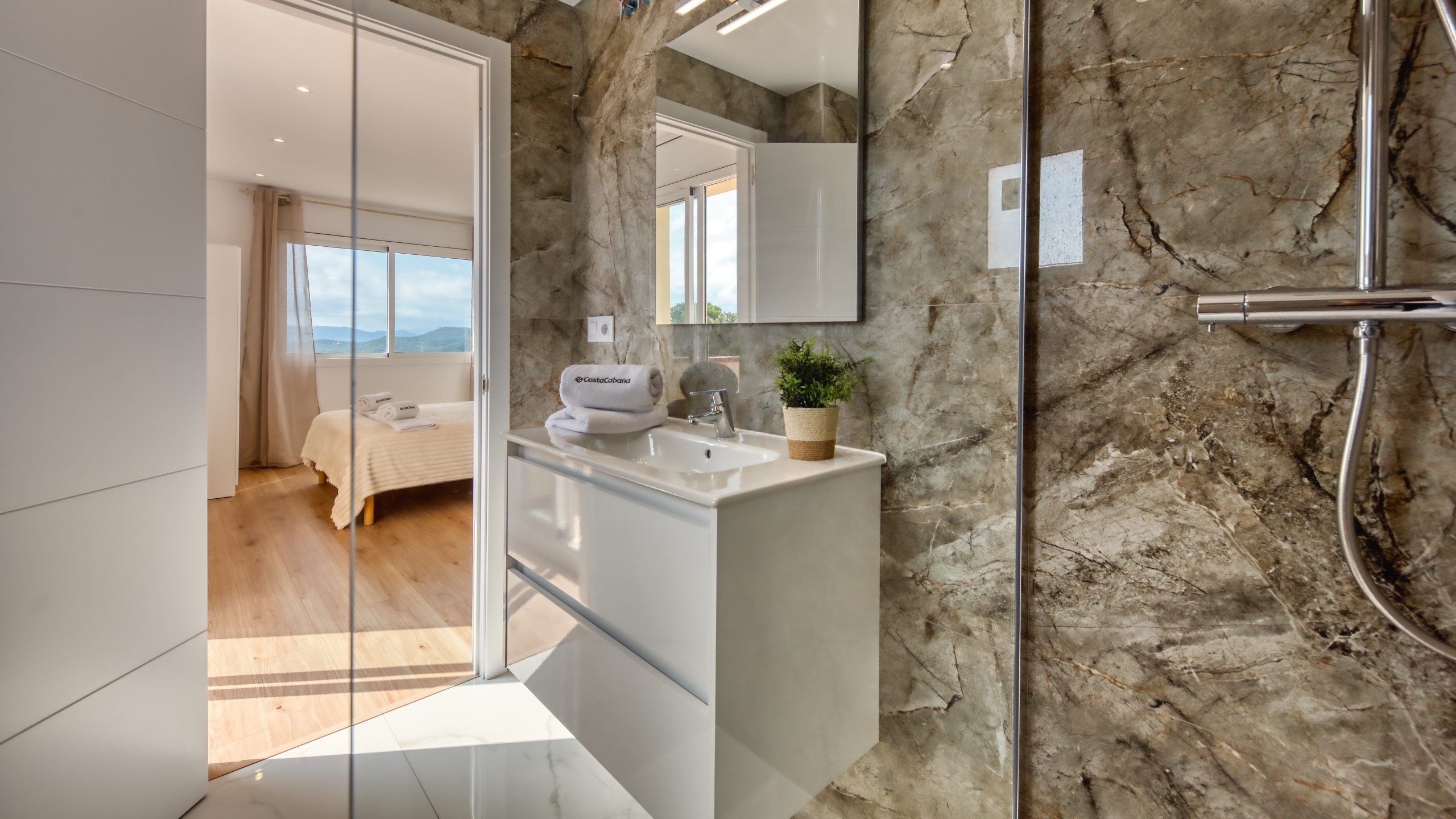Ferienhäuser Costa Brava Spanien - Villa La Luna - En-suite Badezimmer 