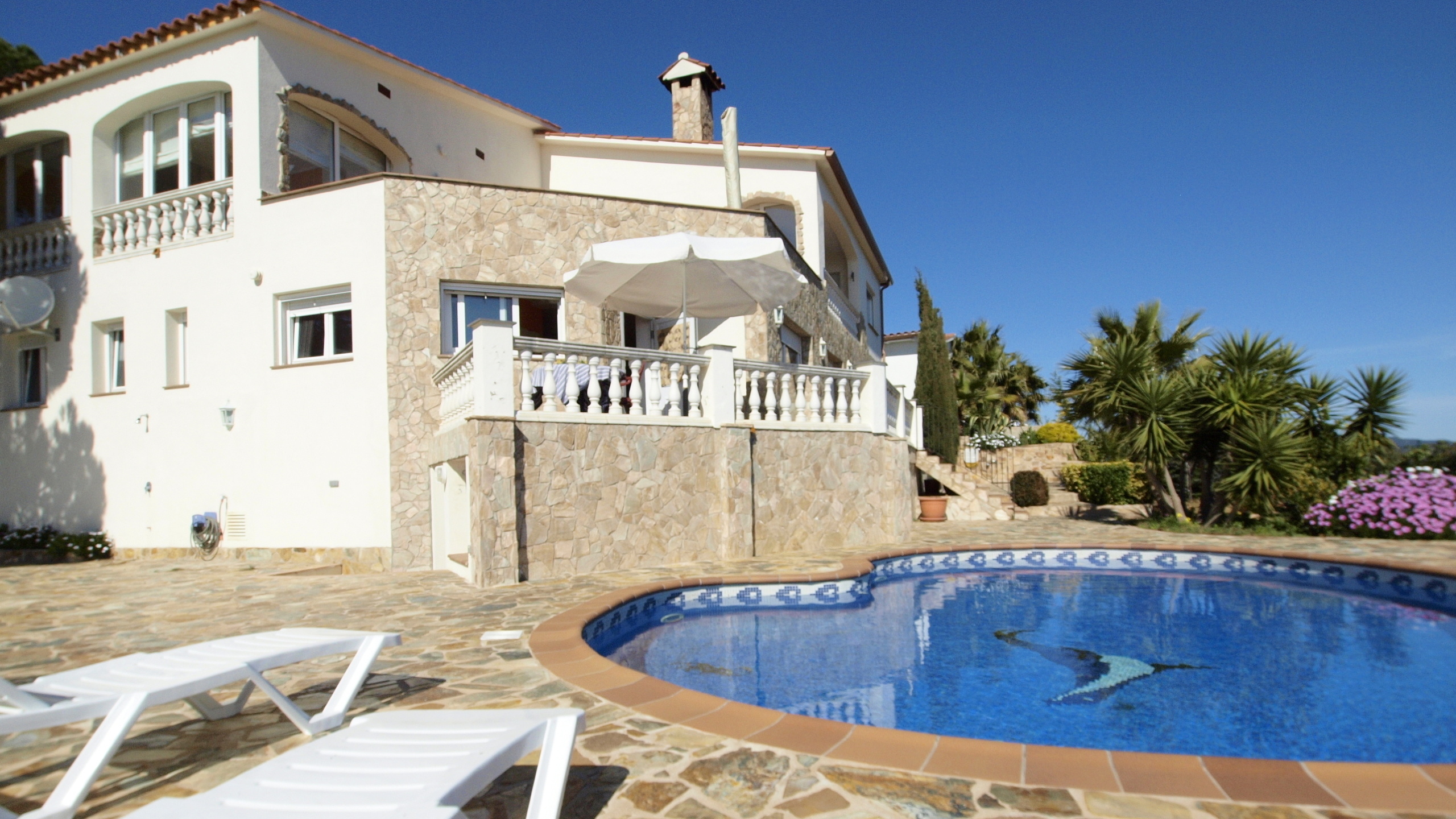 Ferienhäuser Costa Brava Spanien - Villa Senna - Villa außen
