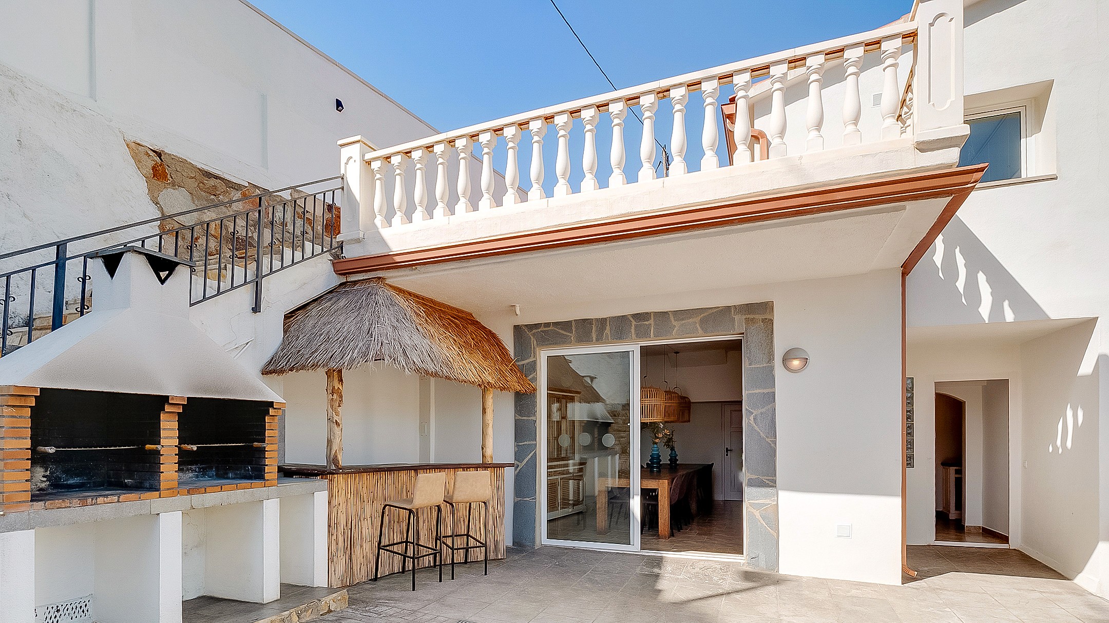 Ferienhäuser Costa Brava Spanien - Villa Tropicana - Außenküche