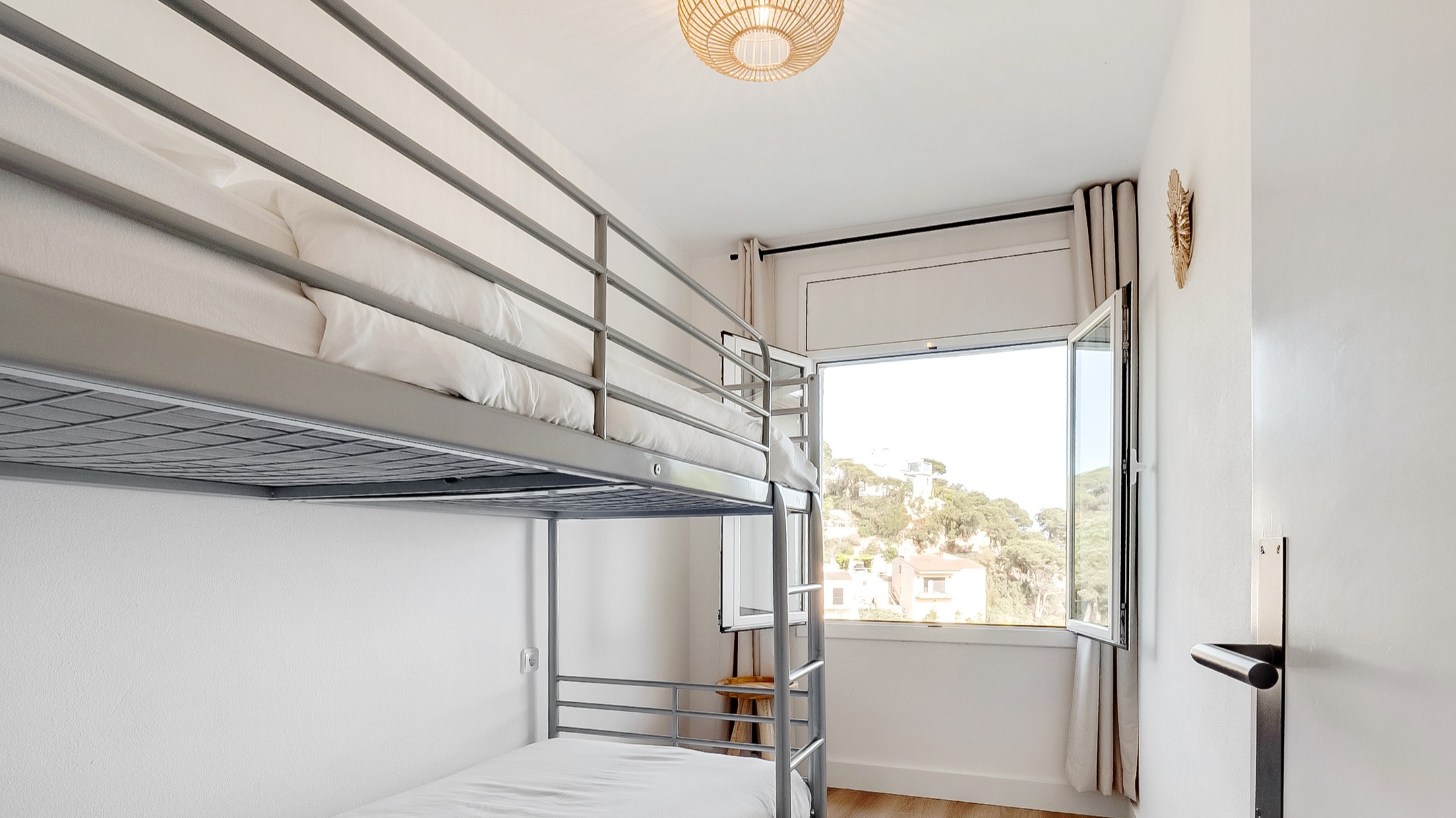 Ferienhäuser Costa Brava Spanien - Villa Tropicana - Schlafzimmer