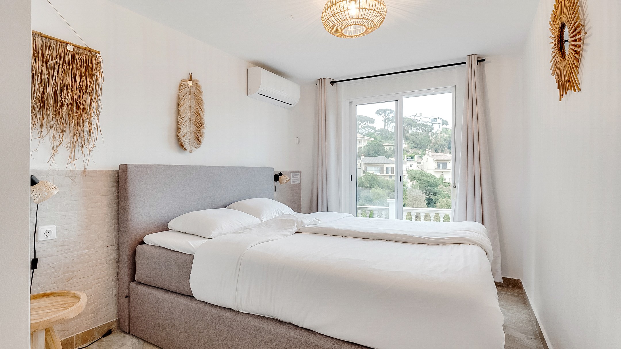 Ferienhäuser Costa Brava Spanien - Villa Tropicana - Schlafzimmer