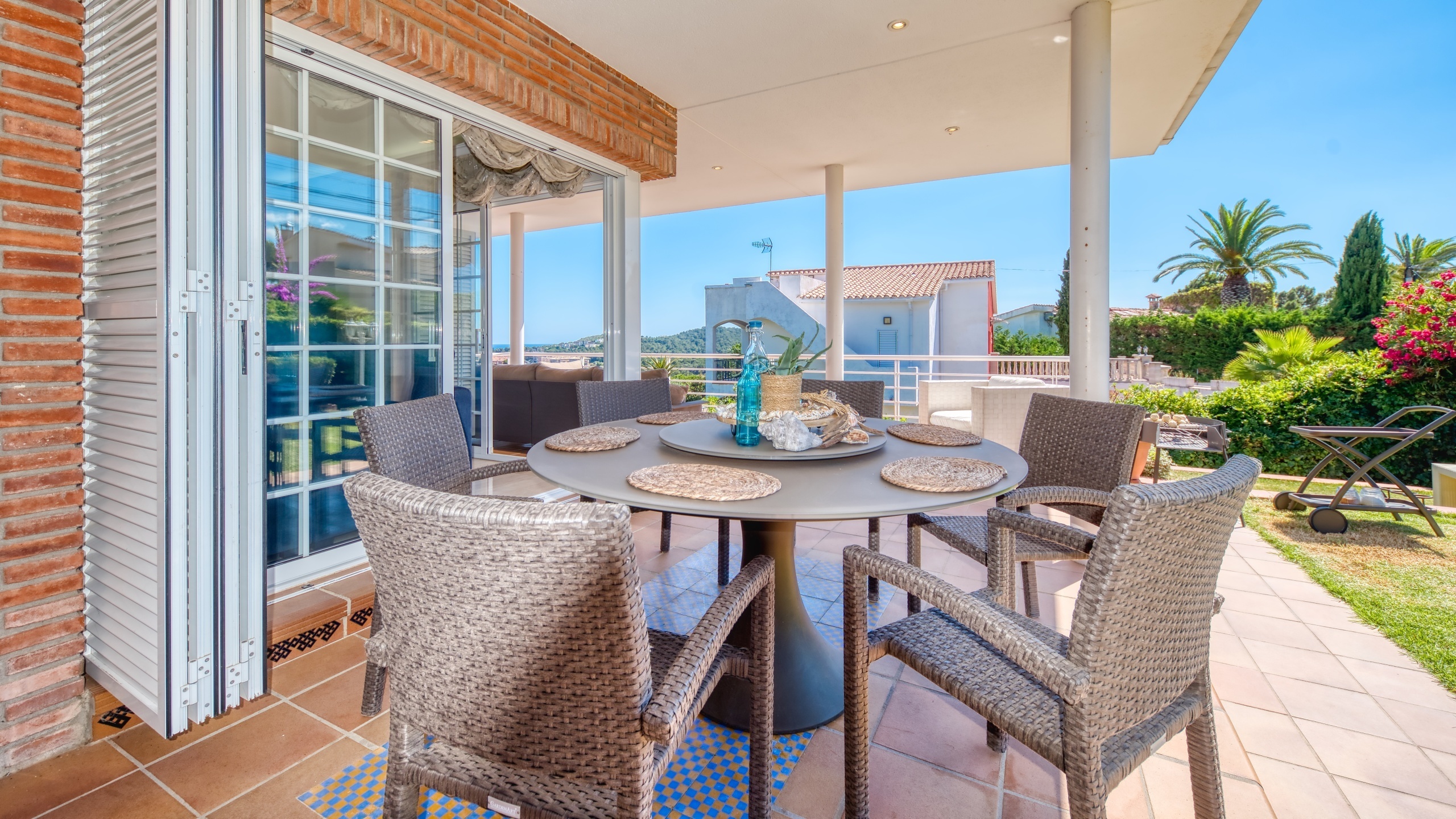 Ferienhäuser Costa Brava Spanien - Villa Beyonce - Grillplatz