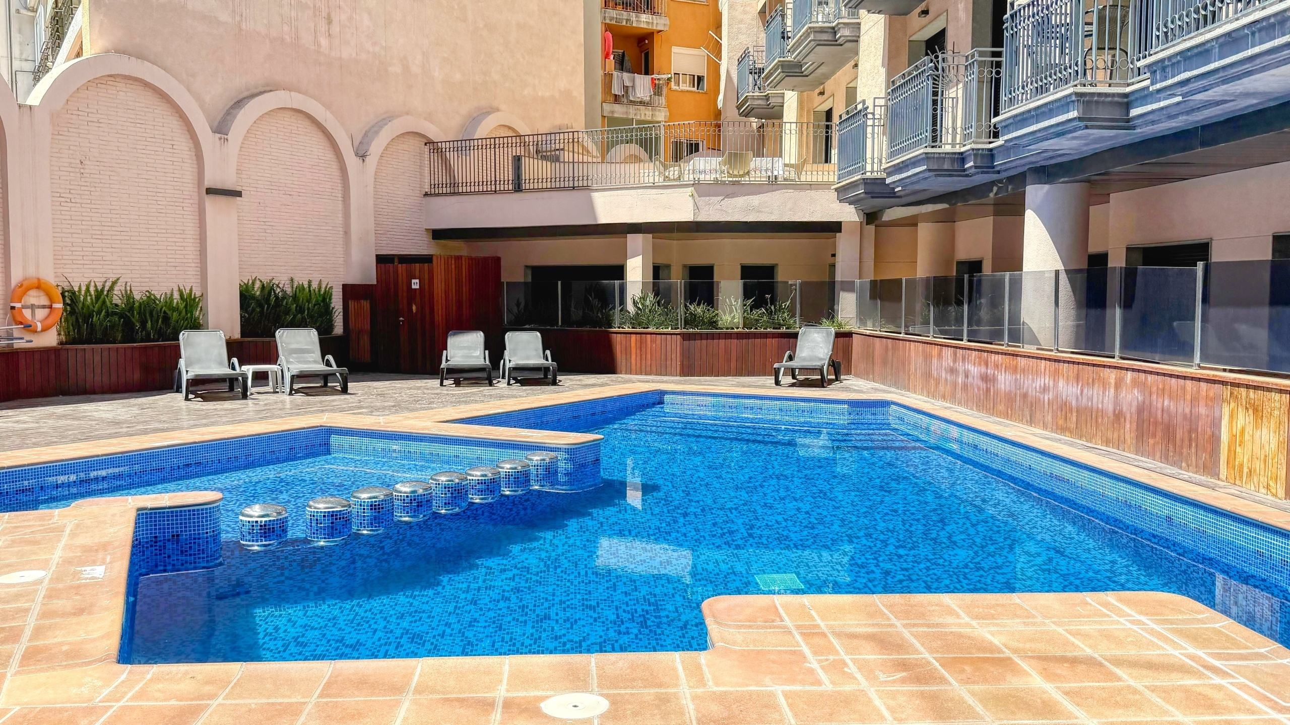 Ferienhäuser Costa Brava Spanien - Apartment Dali - Schwimmbad